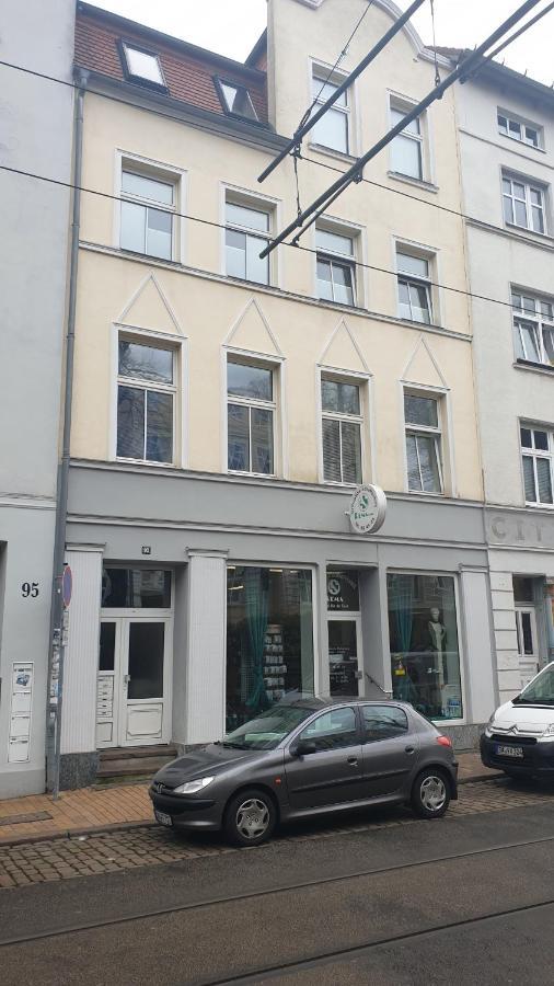 Goethe 3 - Mitten Im Zentrum Von Schwerin Шверин Экстерьер фото